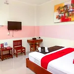 Reddoorz Near Jalan Jendral Sudirman