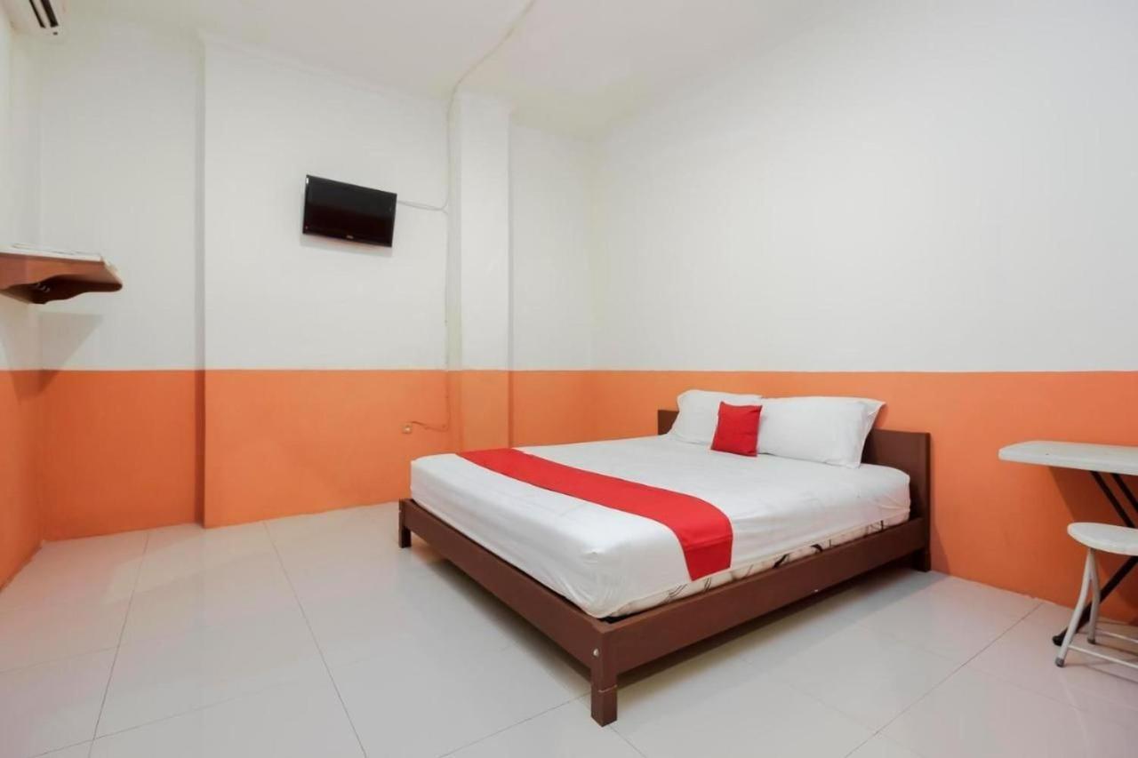 Hotel Reddoorz Near Jalan Jendral Sudirman Manado