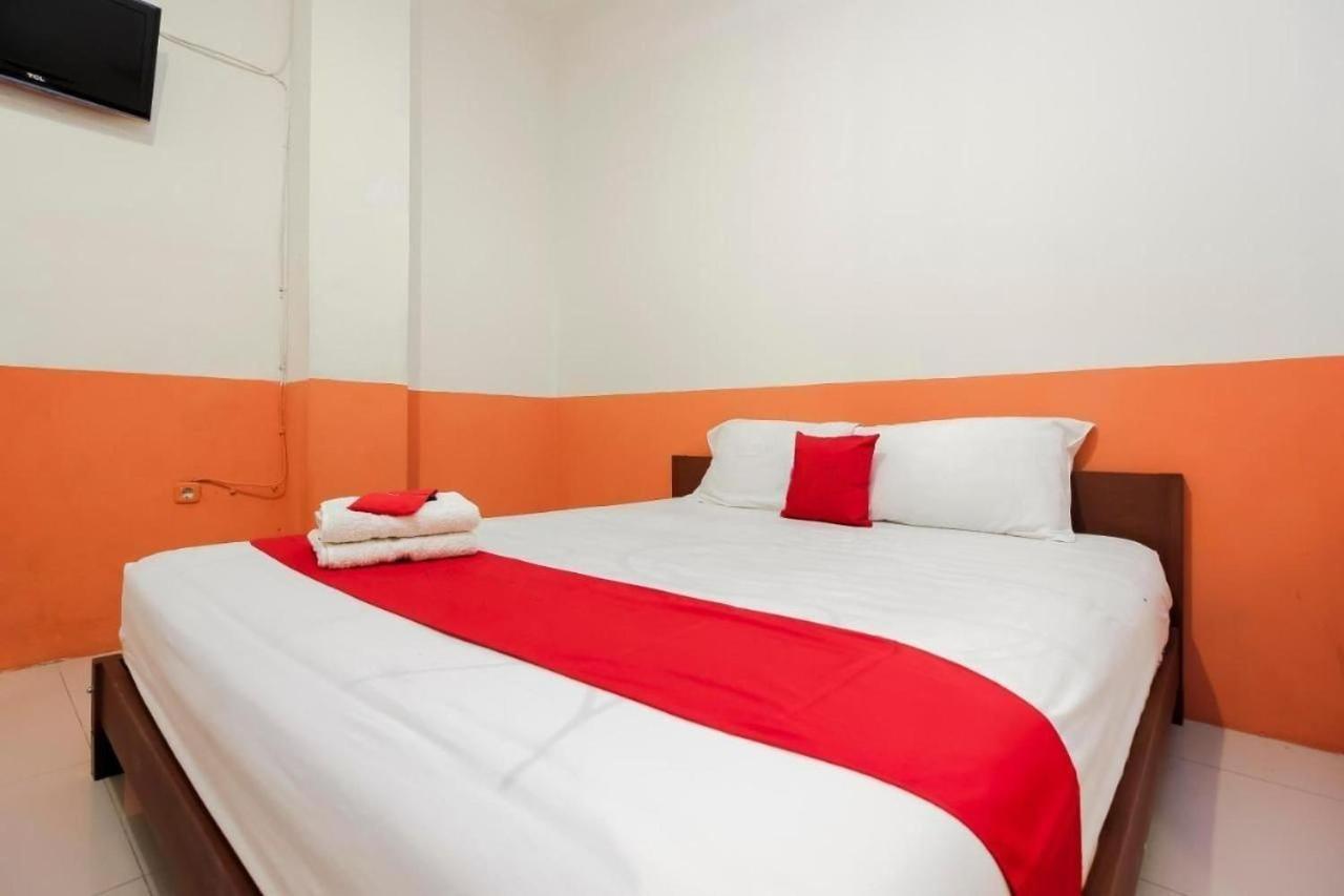 Reddoorz Near Jalan Jendral Sudirman 2*