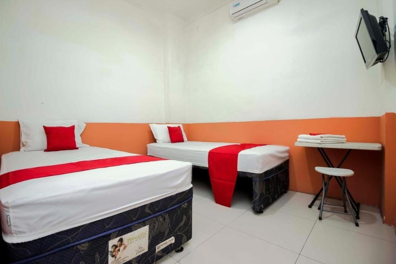 Hotel Reddoorz Near Jalan Jendral Sudirman