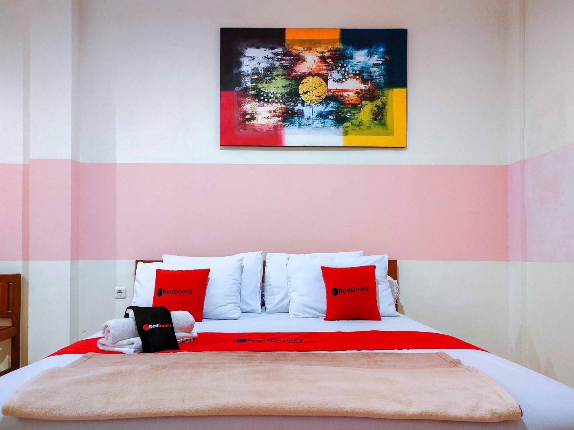 Reddoorz Near Jalan Jendral Sudirman Hotel